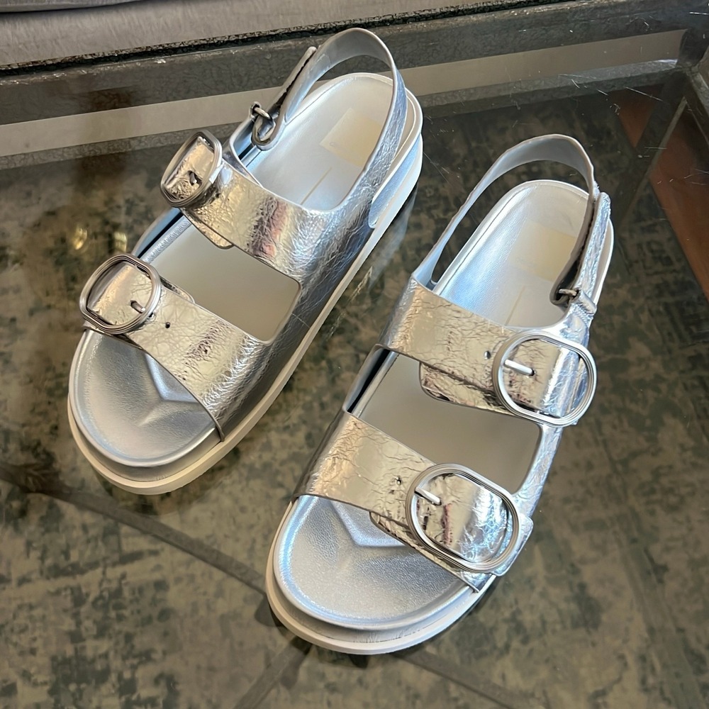 Dolce Vita Indy Women's Size 9 Silver Metallic Flat Buckle Sandals